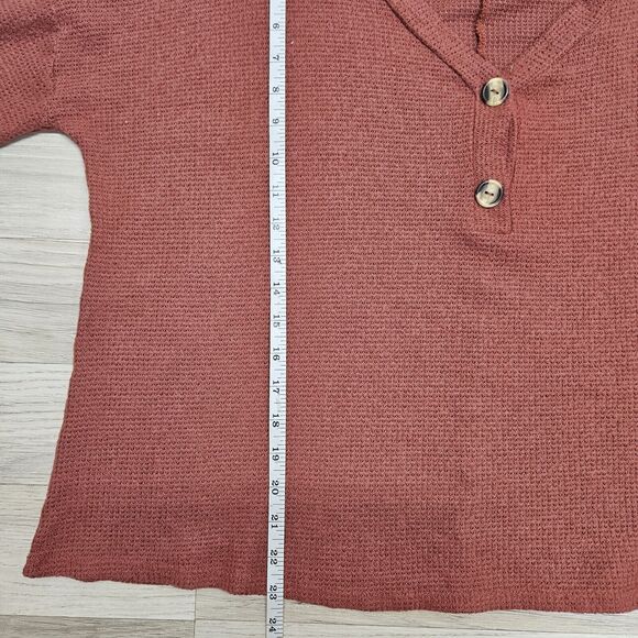 FANTASTIC FAWN Womens Rust Orange Waffle Knit  Henley Oversized Sweater Medium - Picture 6 of 7